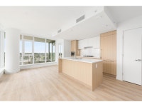 1802 9675 KING GEORGE BOULEVARD Surrey, British Columbia Richmond Greater Vancouver Area Preview