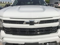 Price includes Added Accessories Plus Engine Block Heater | Sunroof, Power Sliding | Leather Package... (image 7)