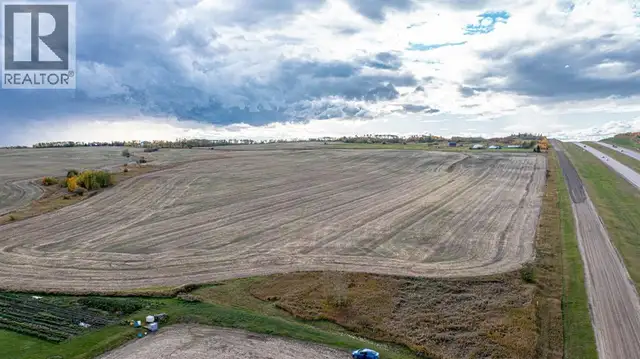 ON Highway 43 Grande Prairie, Alberta in Land for Sale in Grande Prairie - Image 7