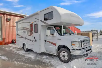 The 2015 Sunseeker LE 2250S is a perfectly sized Class C motorhome for couples or small families who...