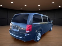 Price includes $1,000 finance credit. Price does not include fees or taxes. The 2020 Dodge Grand Car... (image 5)