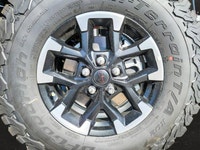 This Jeep Wrangler has a strong ERC 3.6L Pentastar(TM) VVT V6 engine w/ESS engine powering this Auto... (image 9)