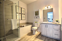 APPARTEMENTS DE LUXE À LOUER À BOISBRIAND LUXURY APARMENTS FOR RENT IN BOISBRIAND APPAREILS DE CUISI... (image 4)