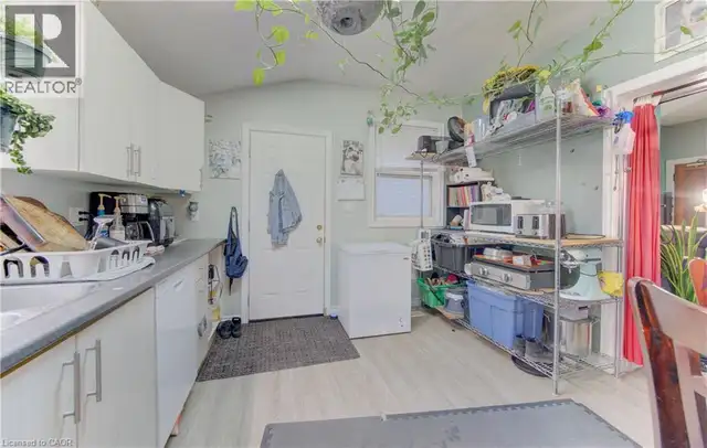 48 BREITHAUPT Street Kitchener, Ontario in Houses for Sale in Kitchener / Waterloo - Image 18