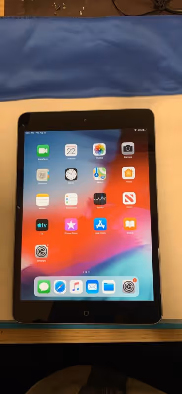 -Perfect working condition -Delivery or Pickup -16gb -Unlocked -Professionally tested twice -Data wi...