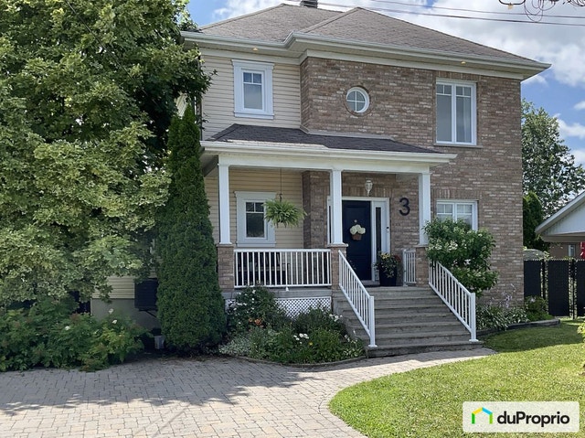 $749,500 - 2 Storey for sale in St-Jean-sur-Richelieu (St-Luc) — photo 1