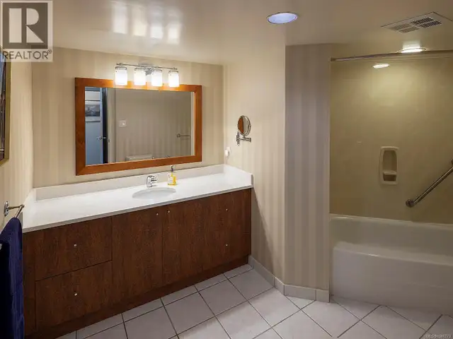603 1234 Wharf St Victoria, British Columbia in Condos for Sale in Victoria - Image 17