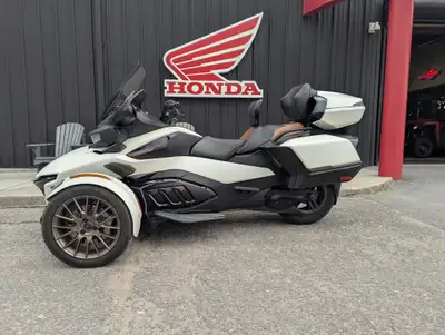 $29,499. Price includes a $699.00 preparation fee and a $22.00 OMVIC fee for Ontario buyers. Only ta...