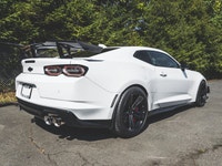 The heart of this 2022 Chevrolet Camaro ZL1 beats with an exhilarating 6.2L Supercharged V8, deliver... (image 4)