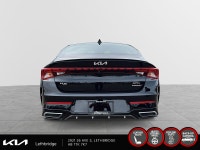 2022 Kia K5 GT-Line Experience the Kia K5 GT-Line with only 83208 km on the odometer. Finished in a... (image 2)