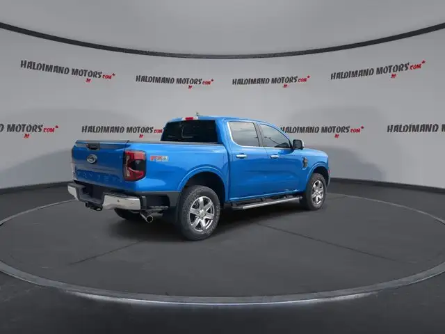2024 Ford Ranger LARIAT SuperCrew 5' Box 4WD | One Owner | No in Cars & Trucks in Hamilton - Image 9
