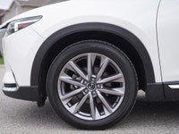 This 2023 Mazda CX-9 GT is a standout SUV! With only one owner, a sleek white exterior, and luxuriou... (image 7)