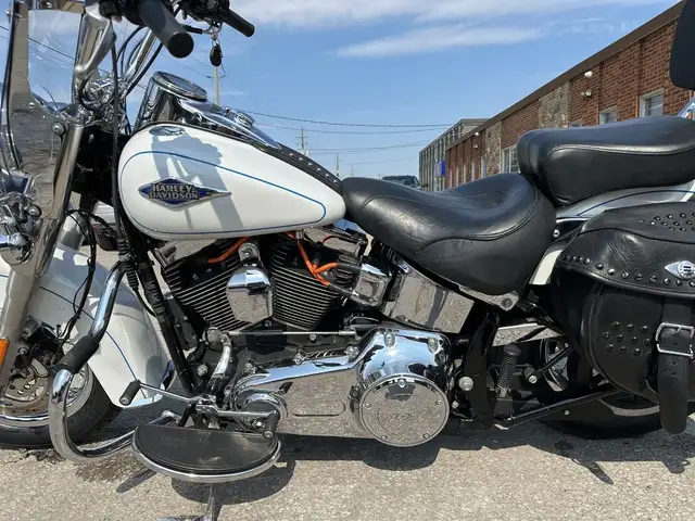 2012 Harley-Davidson Heritage Softail Classic ~ HERITAGE SOFTAIL in Street, Cruisers & Choppers in City of Toronto - Image 18