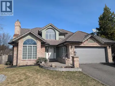 Quality custom built executive home with many upgrades in the past 7 years. This home is bright and...