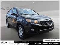 2012 Kia Sorento LX Odometer is 37579 kilometers below market average! Ready for anything, from the... (image 4)