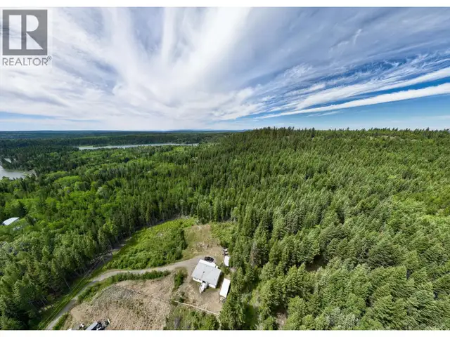 7384 JOHNSTONE ROAD Bridge Lake, British Columbia in Houses for Sale in 100 Mile House - Image 6