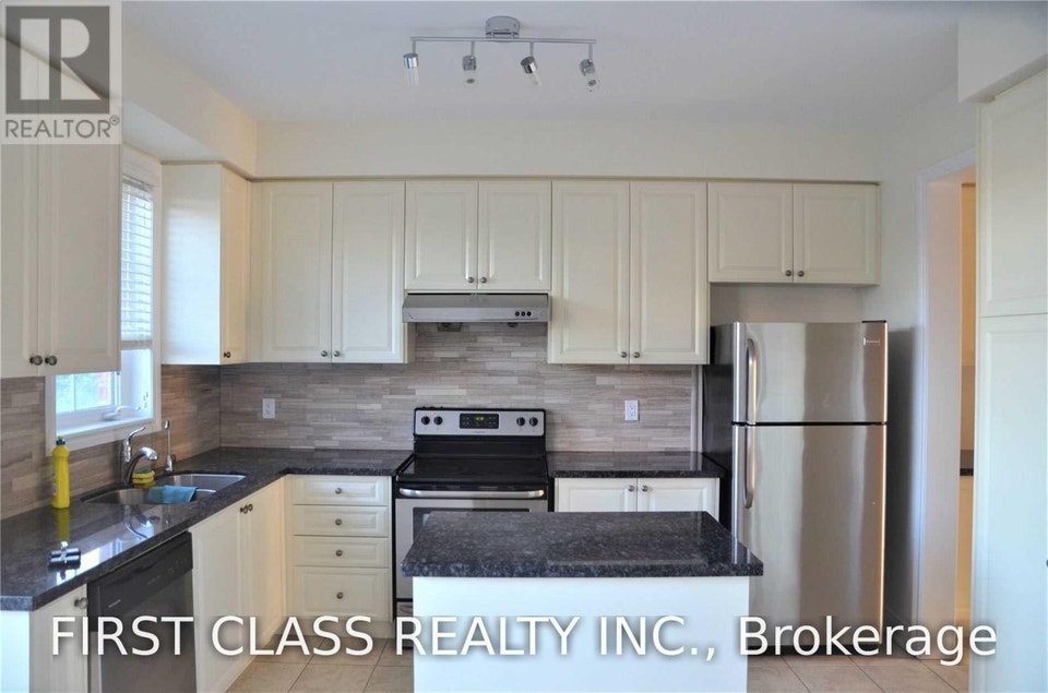 88 MACK CLEMENT LANE Richmond Hill (Westbrook), Ontario 2
