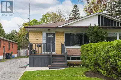 Welcome to this spacious and lovingly maintained 4+2 bedroom, 3 bathroom brick home in the heart of...