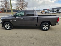 2015 RAM 1500 SLT ONE OWNER, NO ACCIDENTS, ALL SERVICES UP TO DATE! QualiTee Motors offers the highe... (image 7)