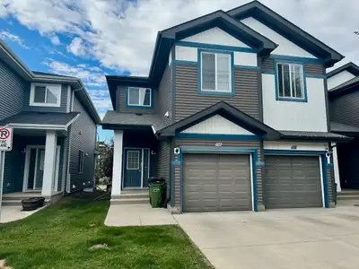 Rosenthal 3 Bed 2.5 Bath Edmonton Garage For Rent