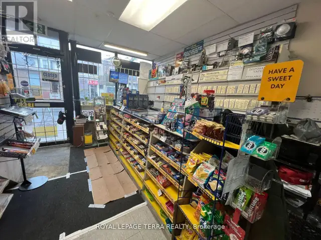 846 PAPE AVENUE Toronto (Danforth Village-East York), Ontario628637668139531215