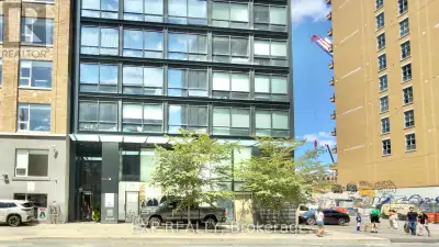 Welcome to Woodsworth, where contemporary design meets the convenience of downtown living. This brig...