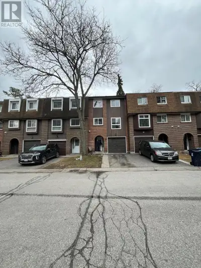 7 - 443 MANSE ROAD Toronto (West Hill), Ontario