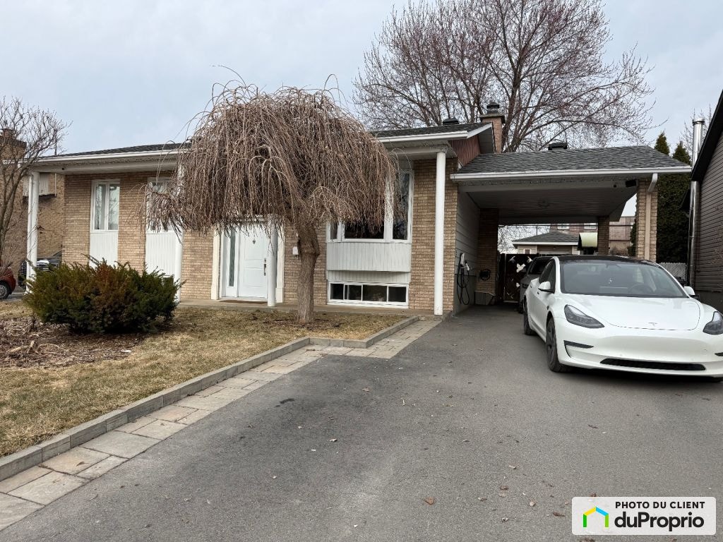 $599,900 - Bungalow for sale in Repentigny (Repentigny) — photo 1
