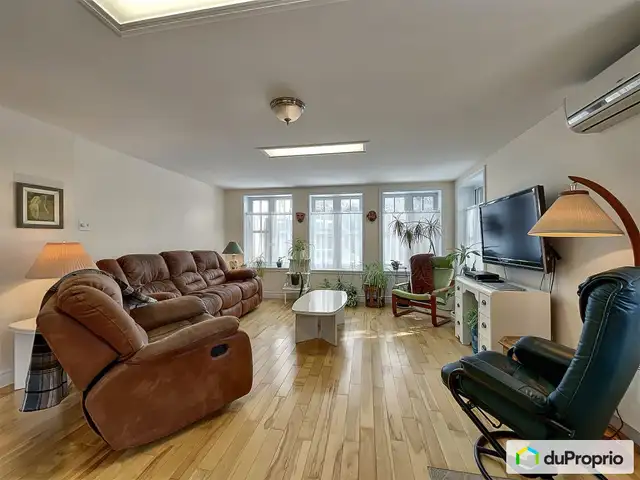 $749,000 - Condominium for sale in Longueuil (Vieux-Longueuil) in Condos for Sale in Longueuil / South Shore - Image 5