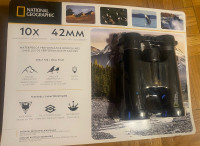 Brand new National Geographic Binoculars 10x42 Waterproof with