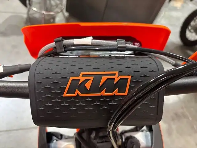 2026 KTM XC 250 W in Dirt Bikes & Motocross in Calgary - Image 15