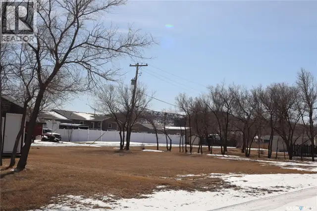 20 H AVENUE Willow Bunch, Saskatchewan in Houses for Sale in Moose Jaw - Image 31