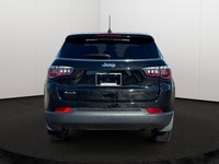 4 Wheel Drive | 8.4 Inch Touchscreen | Heated Seats | Keyless Entry | Experience the perfect entry p... (image 4)
