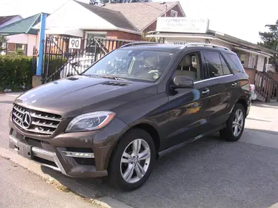 DIESLE! LEATHER SEAT! SUNROOF! NAVI! PANORAMIC SUNROOF! PUSH START! SMART KEY! ICE COLD A/C! BLUETOO...