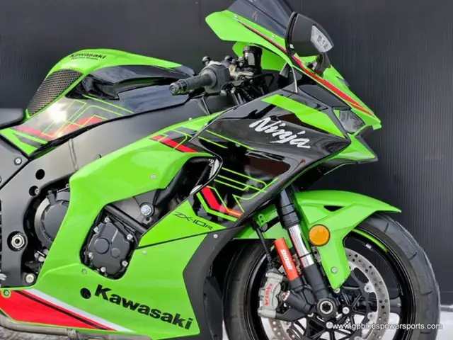 2024 Kawasaki Ninja ZX-10R KRT Edition in Sport Bikes in Oshawa / Durham Region - Image 14