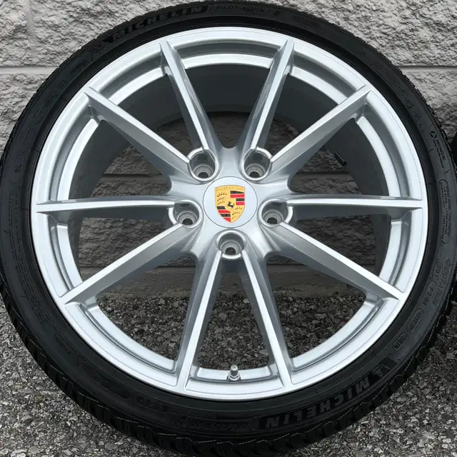 (95%) 4x Porsche 911 *992* 20"/21" OEM Winter Wheels Package in Tires & Rims in City of Toronto - Image 3