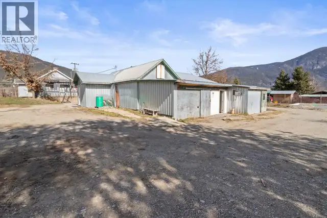 3037 Erickson Road Erickson, British Columbia in Land for Sale in Nelson - Image 8