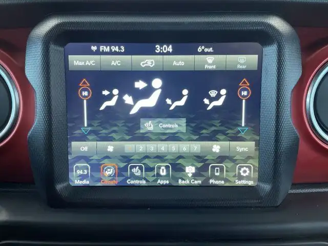 2020 Jeep Wrangler Unlimited Rubicon | 4WD | NAV | Remote Start in Cars & Trucks in Prince George - Image 41