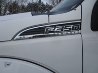 2016 Ford F-350 Découvrez votre prochain partenaire d'aventure! Ce superbe Ford F-350 noir de 2016 n... (image 8)