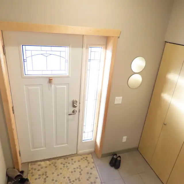 Whistle Bend | END Unit |3 Beds, 2.5 Baths in Long Term Rentals in Whitehorse - Image 3