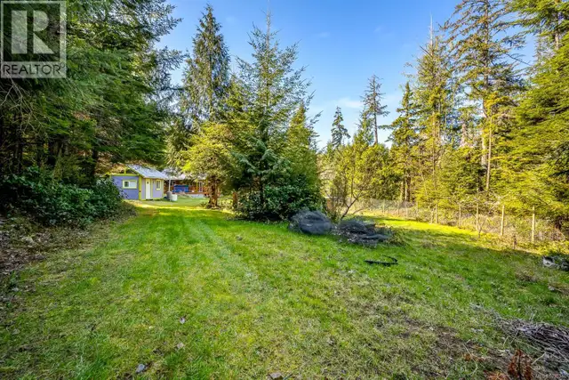 1632 Carrington Bay Rd Cortes Island, British Columbia in Houses for Sale in Campbell River - Image 17