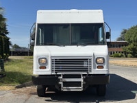 2019 Freightliner MT 55 Step Van Thermo King Refrigeration System Backup Camera Aluminum Shelving AC... (image 2)