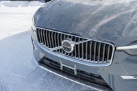 2022 Volvo XC60 B6 Inscription 2.0L I4 Turbocharged DOHC 16V LEV3-SULEV30 Automatic with Geartronic... (image 8)