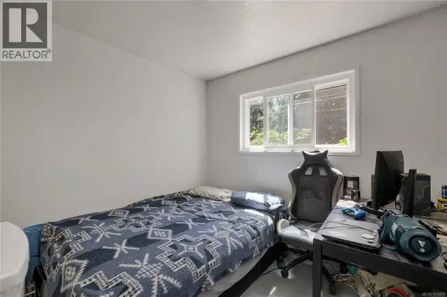 1376 Hooley Rd Quadra Island, British Columbia in Houses for Sale in Campbell River - Image 16