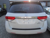 CAR PROOF VERIFIED 100% ACCIDENT FREE. LIKE NEW INSIDE IN AND OUT. FINISHED IN PEARL WHITE WITH GREY... (image 3)
