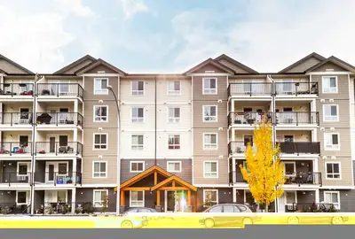 Broadstreet's Longwood Landing offers 1, 2, and 3 bedroom pet friendly apartments for rent in Nanaim...