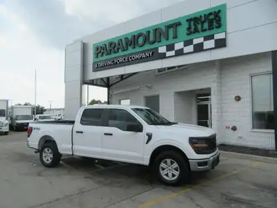 V6 3.5L ENGINE, 10 SPEED AUTO TRANS, 4X4, A/C, AM/FM, STEREO WITH BLUETOOTH, BACKUP CAMERA WITH BIG...