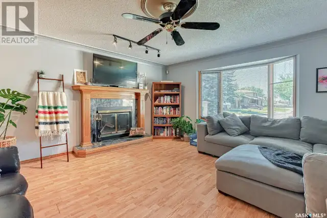 282 Froom CRESCENT Regina, Saskatchewan63005669336195121
