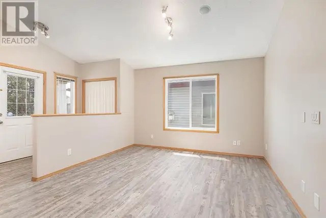 461 Stonegate Way NW Airdrie, Alberta62854411763202124