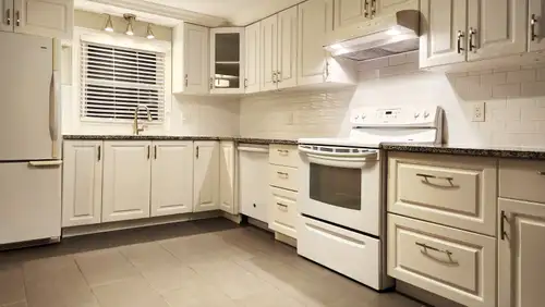 And it comes with a history of satisfied and happy tenants. Spacious (1330 sq. ft.) 3-bedroom home w...